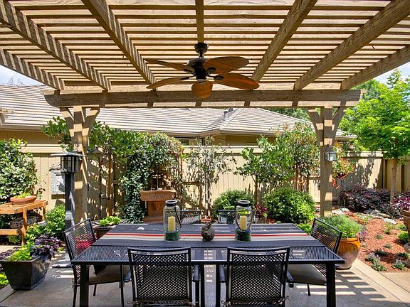 4th image of 11677 Melones Cir