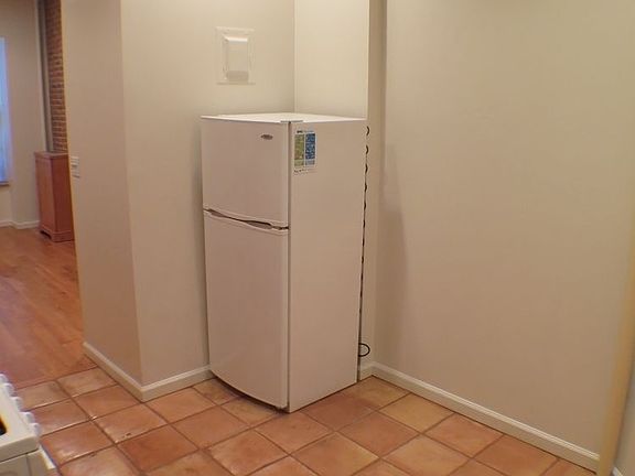 5th image of 305 E 81st St APT 1FE