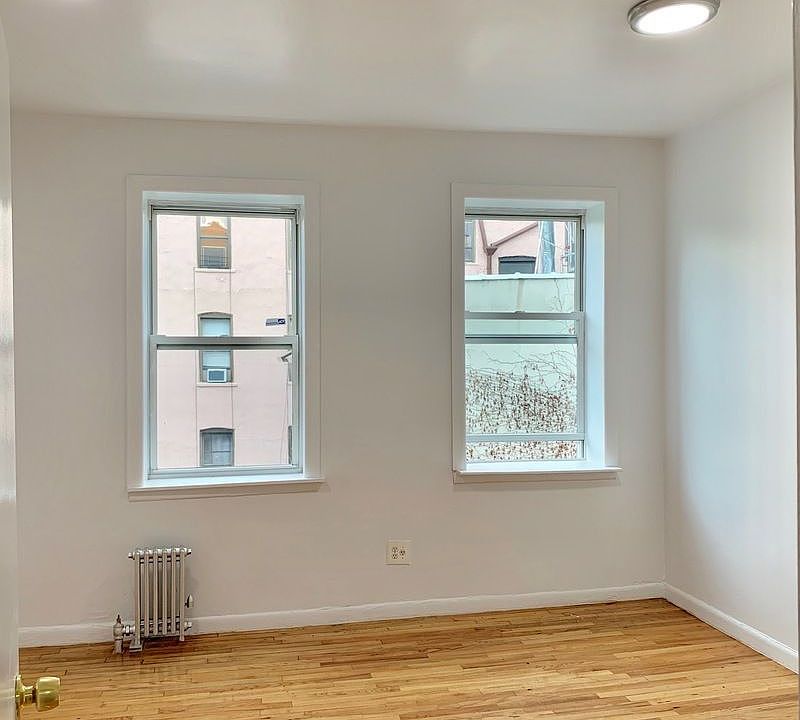 1st image of 1231 31st Ave APT 3B
