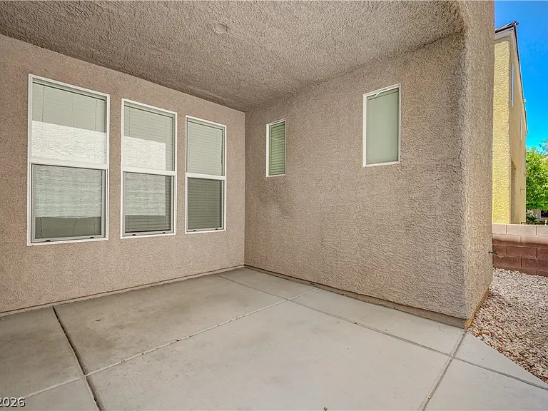 10592 Valdosta Ave — Photo 50