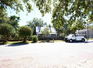 731 Center St, West Columbia, SC 29169