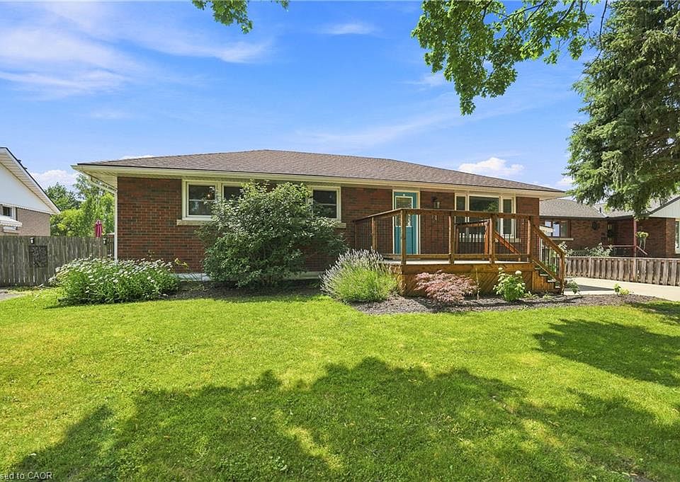 1st image of 31 Franklin Blvd