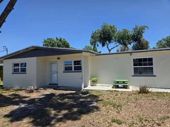 410 SW 12th St, Ruskin, FL 33570