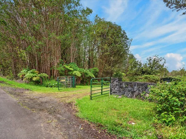 18-1330 Ihope Rd, Mountain View, HI 96771