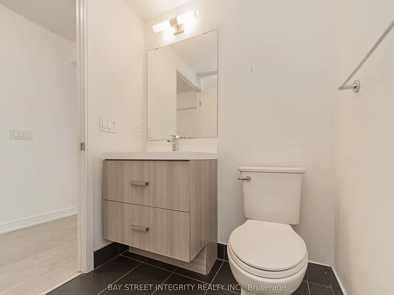 50 Wellesley St E #2801 — Photo 21
