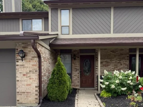 712 Hidden Valley Ct, Fairborn, OH 45324