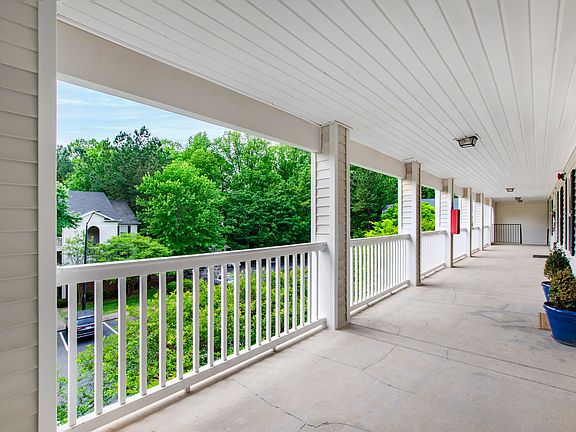 2nd image of 3000 Trailwood Pines Ln Unit 304