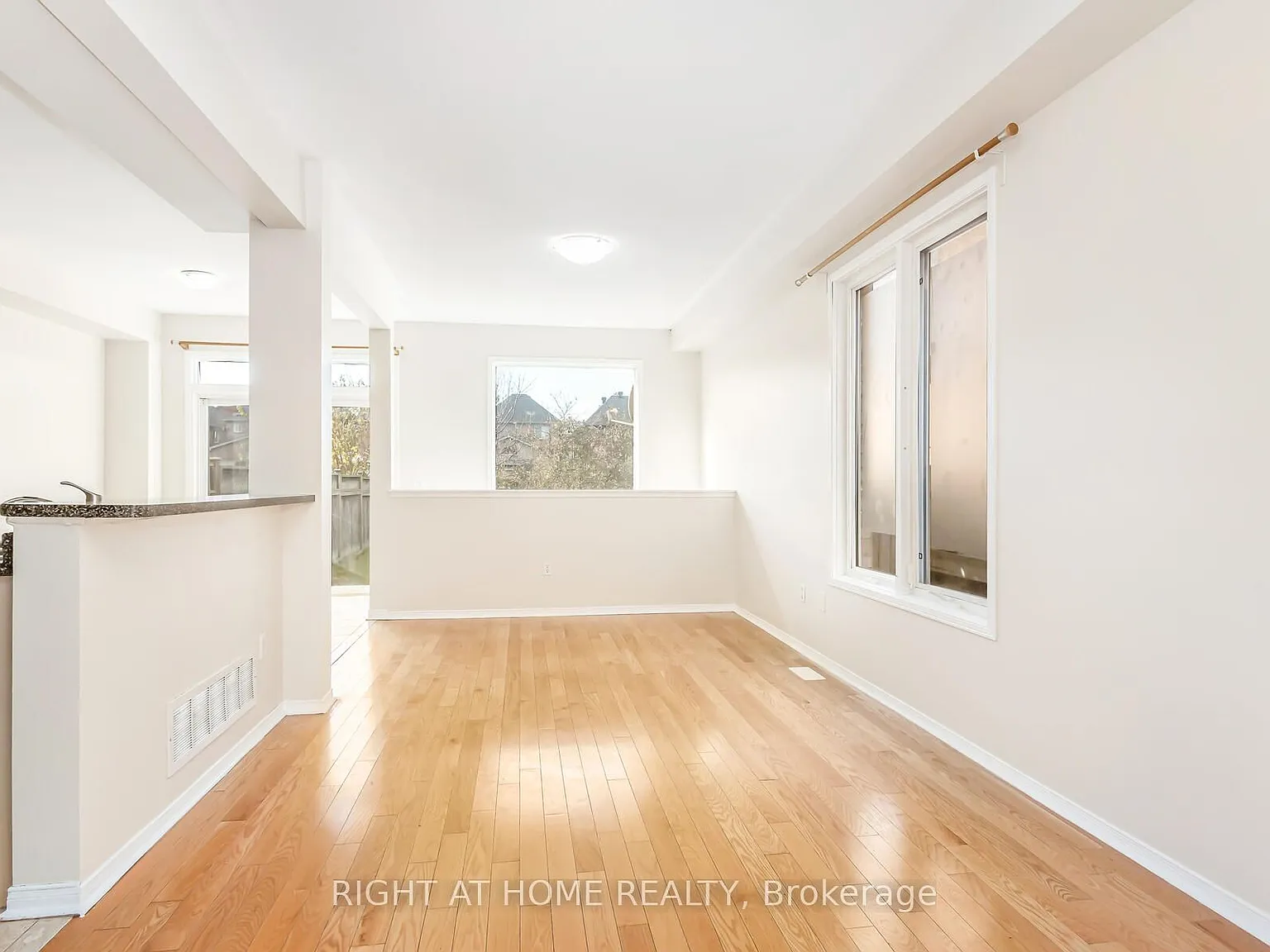 3 bed, $3,400 — Photo 4