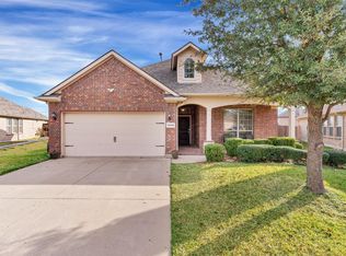 12836 Hidden Valley Ct, Fort Worth, TX 76177