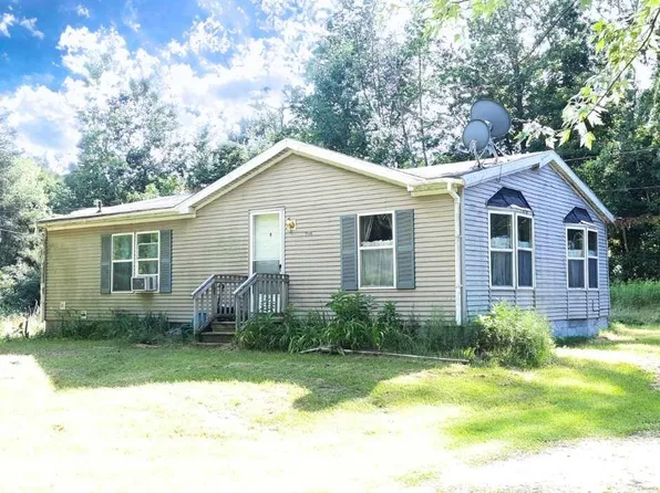 10486 S Lewis Rd, Clio, MI 48420