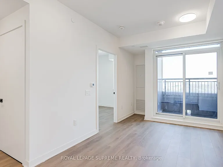 1185 Dupont St SE #505 — Photo 8