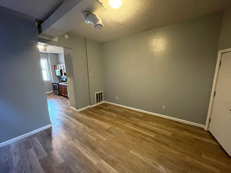 4264 Norfolk Ave — Photo 9