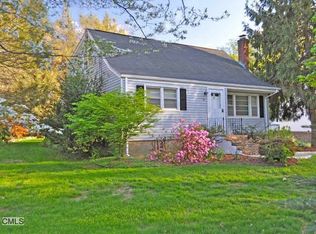 37 Tuckahoe Ln, Fairfield, CT 06824