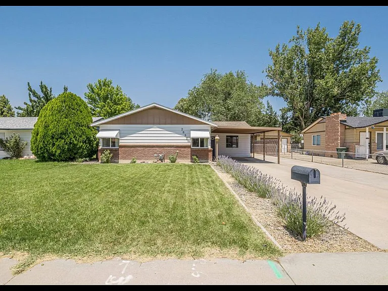 2832 1/2 Texas Ave — Photo 1