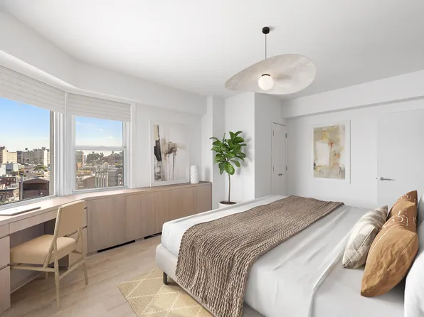 2 Charlton Street image 13 of 20