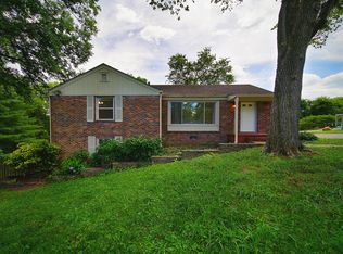 2137 Fernwood Dr, Nashville, TN 37216