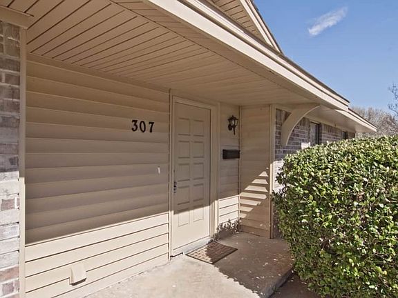 3rd image of 307 Timberline Dr