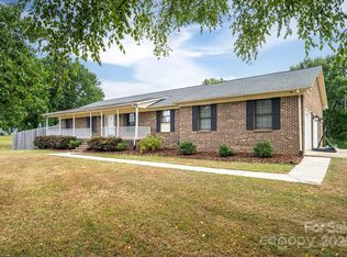 131 Patrick Rd, Gastonia, NC 28056