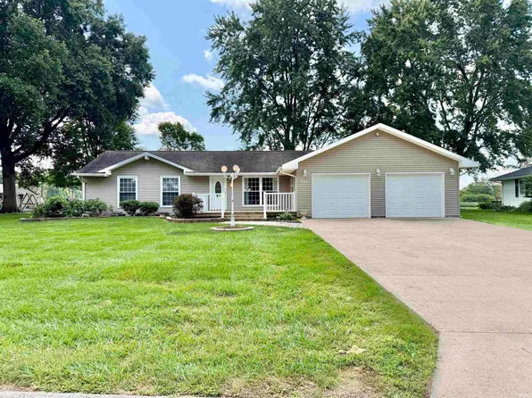 525 Kenilworth Ln, Galveston, IN 46932