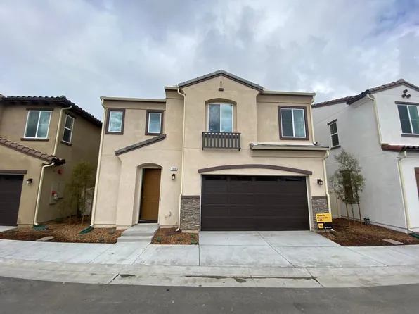 4360 Cadence Way, Oceanside, CA 92057