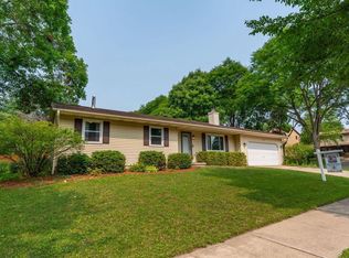 2802 Muir Field Rd, Madison, WI 53719