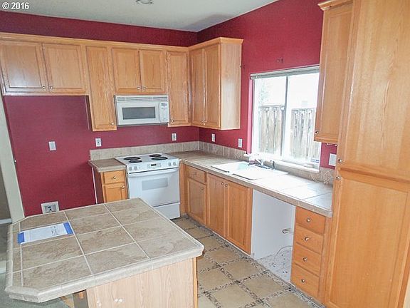 5th image of 2993 SE Turner Creek Dr