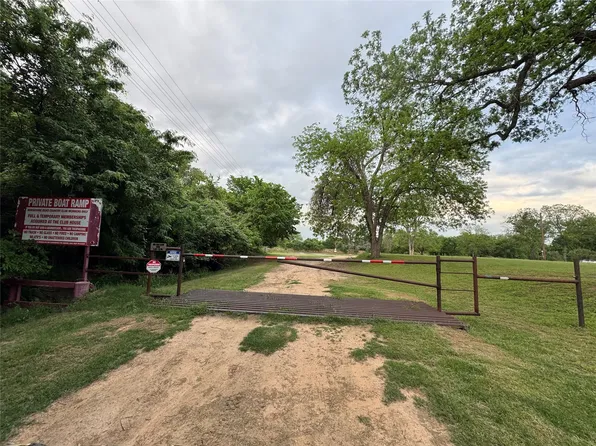 7001 Horseshoe Bend Trl, Weatherford, TX 76087