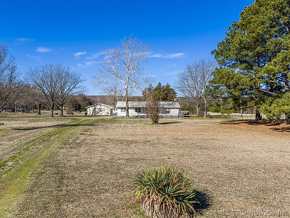 4th image of 24415 Blue Goose Rd