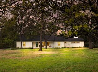 3920 N 27th St, Waco, TX 76708