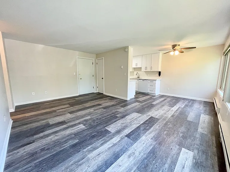 Barbi Apartments — Photo 15