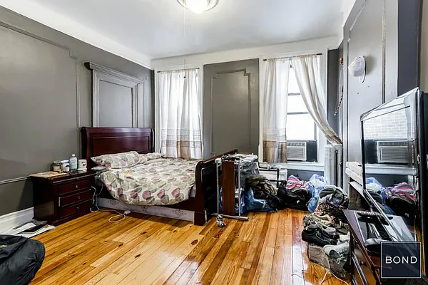 Rented by Bond New York | media 19