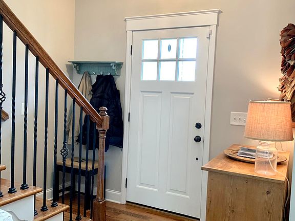 3rd image of 400 Cedar Hill Ln NW #44