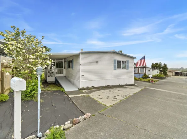 5490 Hilltop Ln #87, Eureka, CA 95503