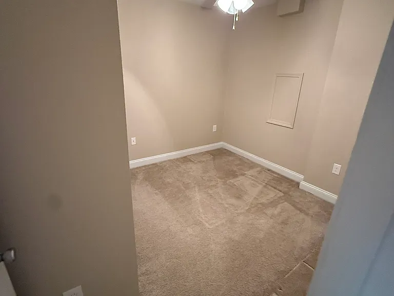 6748 Village Green Dr — Photo 8