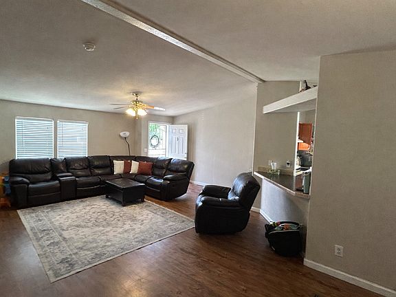 4th image of 2050 S Stonegate Cir APT 2