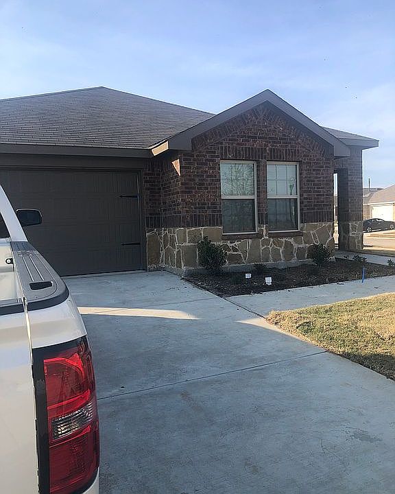 1st image of 3000 Blackwell Dr