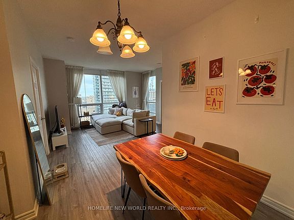 4th image of 761 Bay St #3305