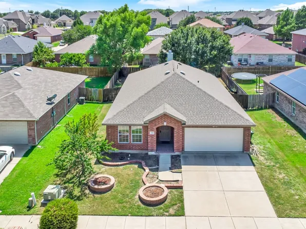 8116 Eagle Point Trl, Arlington, TX 76002