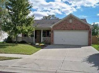 1261 Avalon Cir, Greenwood, IN