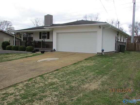 2nd image of 4215 Coffee Dr SW