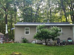 1261 Sylvan Ln, East Stroudsburg, PA 18301