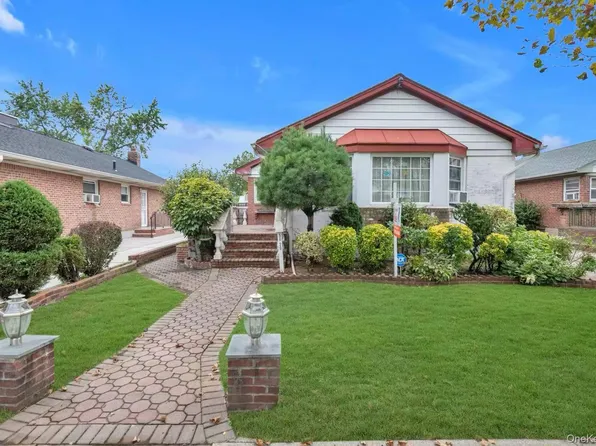 50-20 228th Street, Oakland Gardens, NY 11364