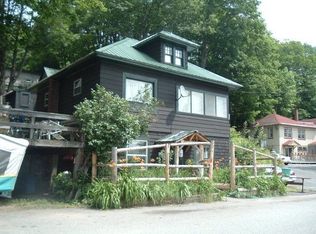 140 Old Lake Colby Rd, Saranac Lake, NY 12983