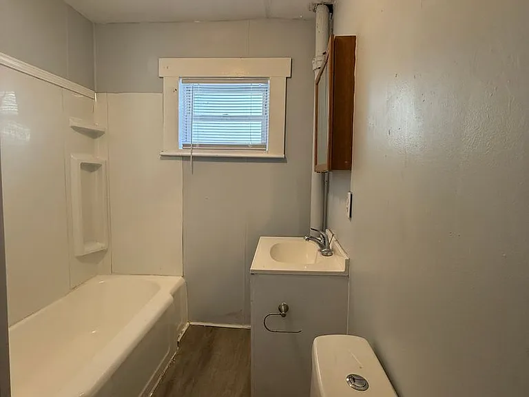 3420 N Denny St — Photo 11