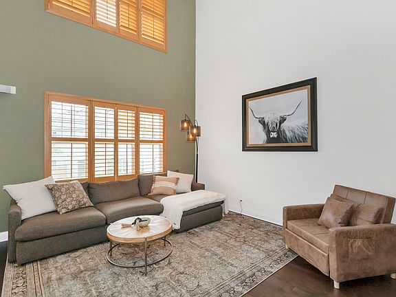 4th image of 2835 Glacier Way Unit C