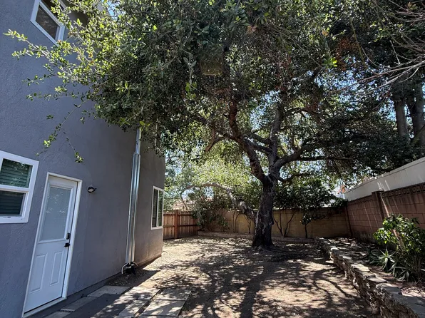 3724 Danmont Ct, Thousand Oaks, CA 91320