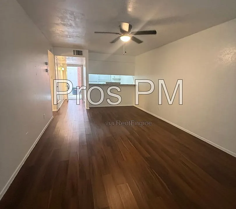 410 Bryan St #2