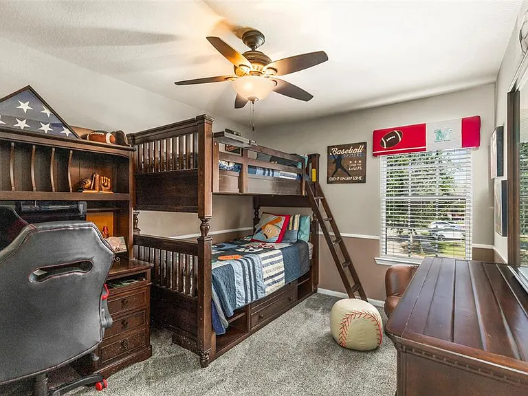 5902 Preserve Ln — Photo 20