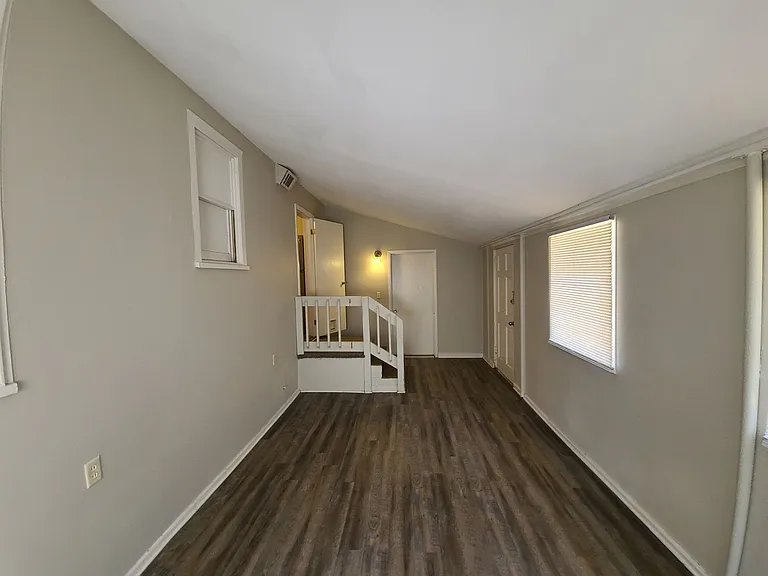 622 W Sunset Ave — Photo 9