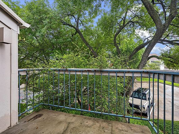 2nd image of 7900 N Stadium Dr #256